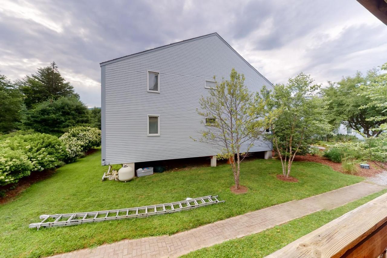 Brookhaven Condos Ludlow Bagian luar foto