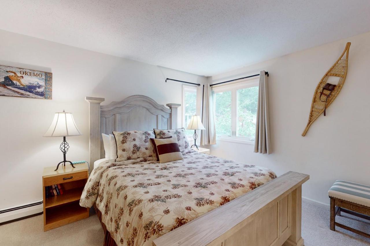 Brookhaven Condos Ludlow Bagian luar foto