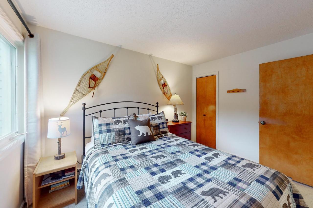Brookhaven Condos Ludlow Bagian luar foto