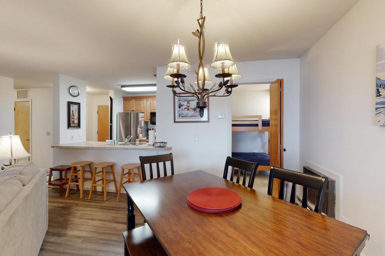 Brookhaven Condos Ludlow Bagian luar foto